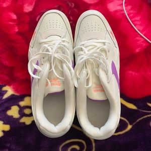 Reebook shoes barley worn